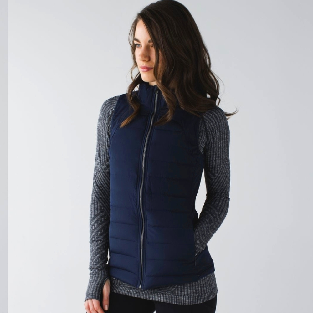 EUC Lululemon Fluffed Up Vest Inkwell sz 4